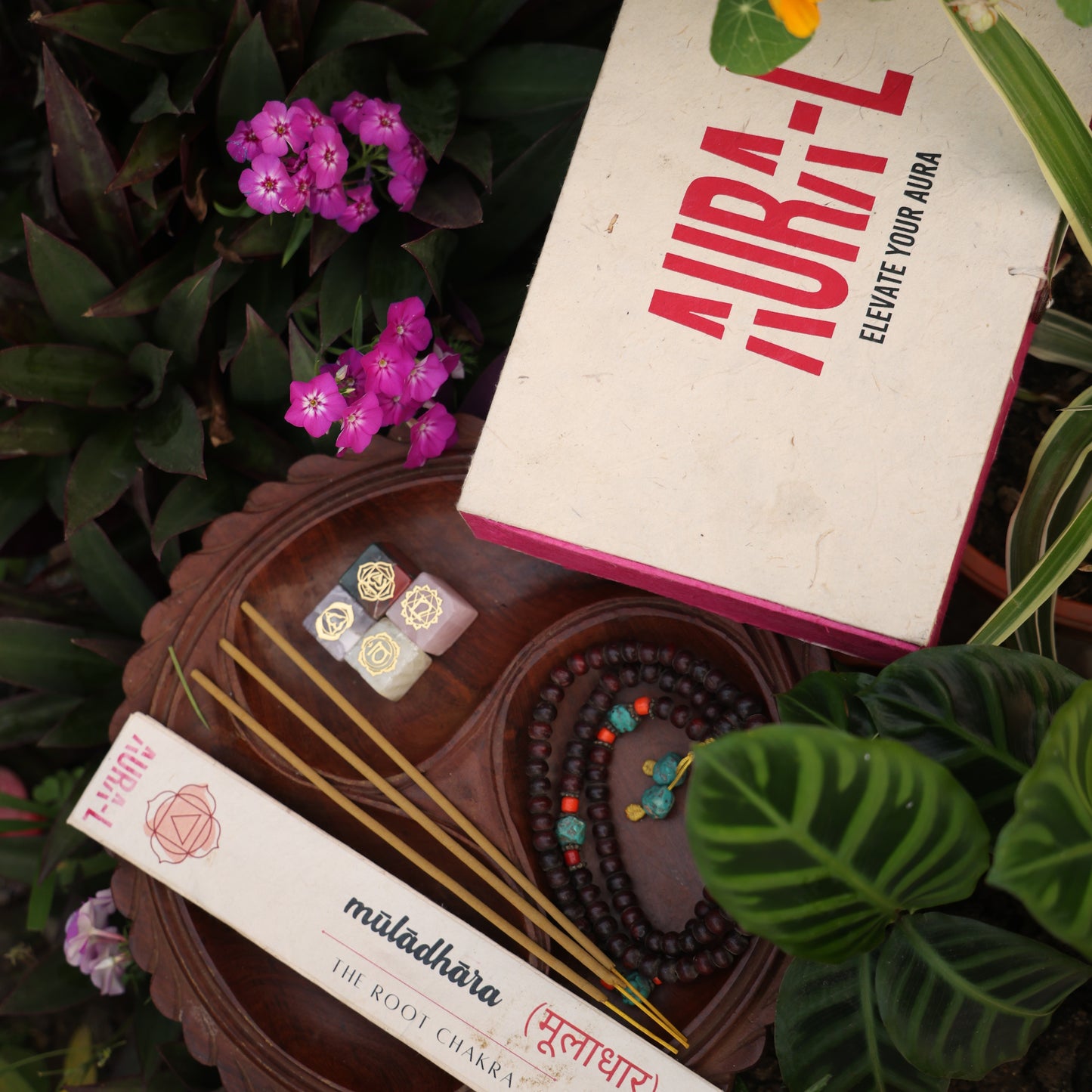 Mindfulness Box (7 - Chakra Balancing Meditation Kit)